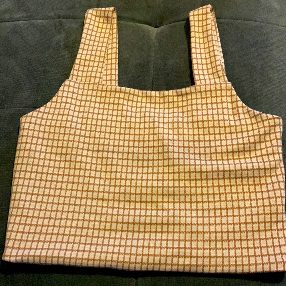 Crop tank